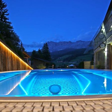 La Bercia Alpine Lodge & Spa La Villa  Kamer foto