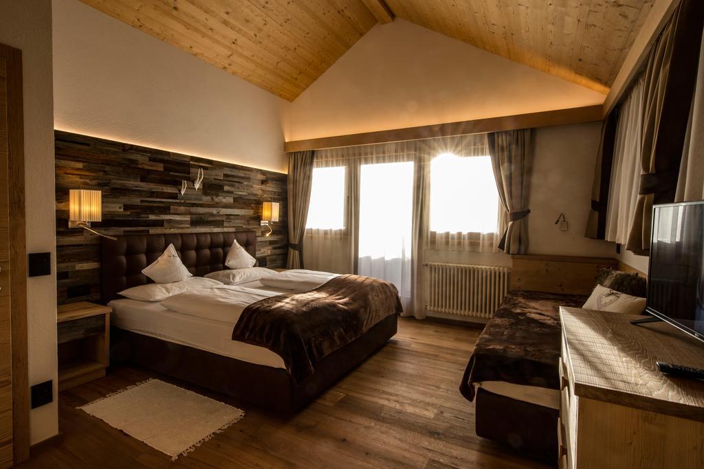 La Bercia Alpine Lodge & Spa La Villa  Buitenkant foto