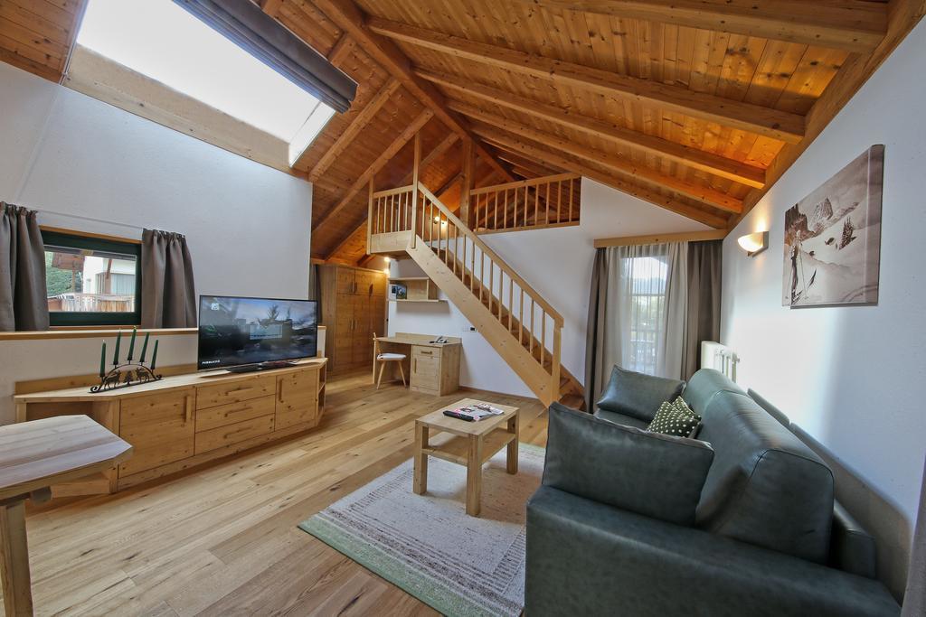 La Bercia Alpine Lodge & Spa La Villa  Buitenkant foto